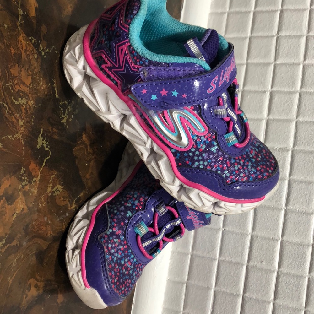 Skechers lights.